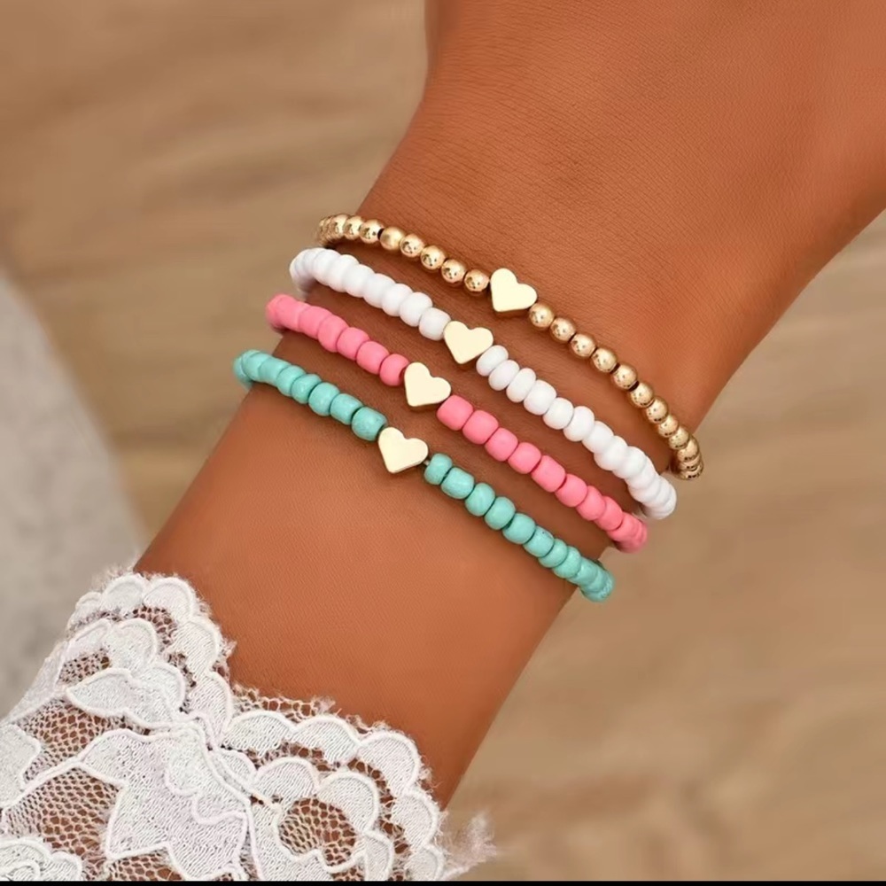 Stackable Heart Elastic Bracelet Set of 4  NWT